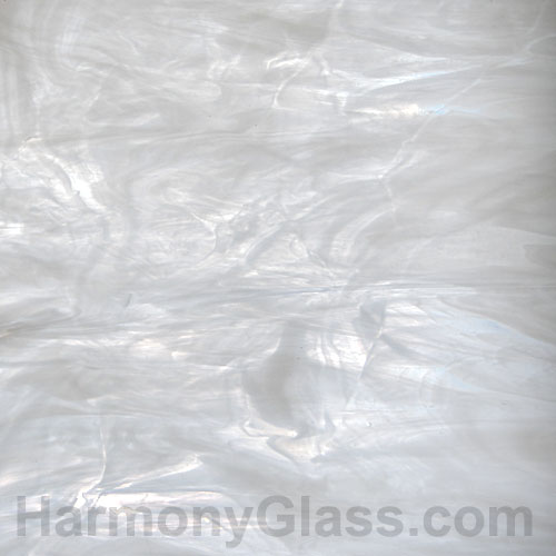 Wissmach Clear Hammered Iridescent